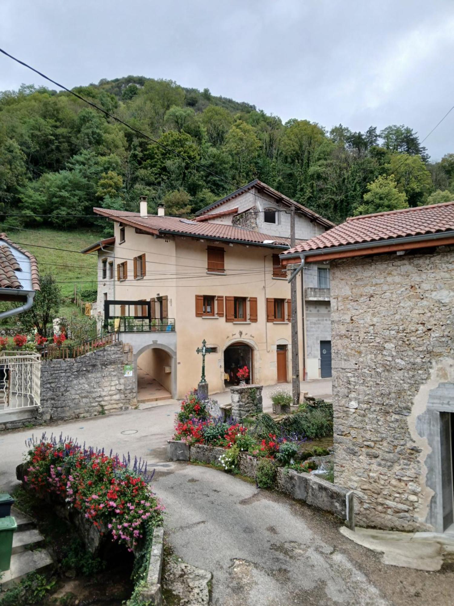 Gite Du Vieux Tonneau Cerdon  Exteriér fotografie